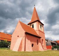 Maebenberger Kirche_ cr Julia Krieger